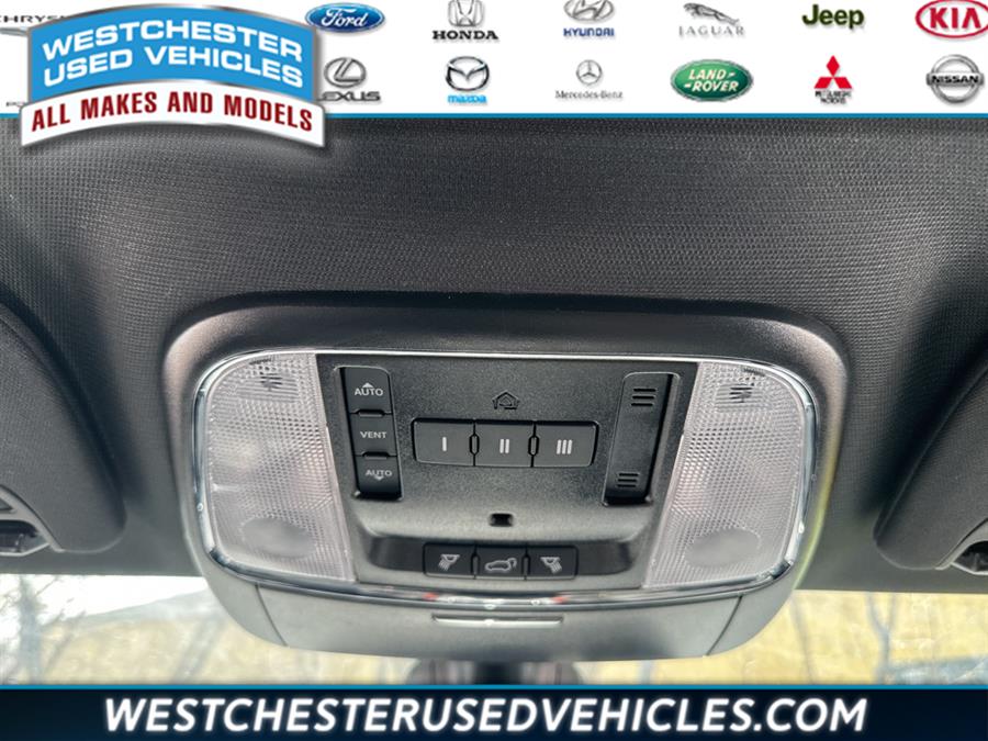 2020 Jeep Grand Cherokee Limited, available for sale in White Plains, New York | Westchester Used Vehicles. White Plains, New York 2020 Jeep Grand Cherokee Limited, available for sale in White Plains, New York | Westchester Used Vehicles. White Plains, New York