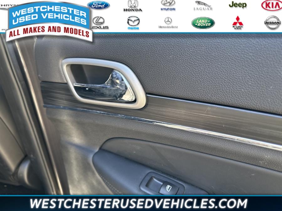 2020 Jeep Grand Cherokee Limited, available for sale in White Plains, New York | Westchester Used Vehicles. White Plains, New York 2020 Jeep Grand Cherokee Limited, available for sale in White Plains, New York | Westchester Used Vehicles. White Plains, New York