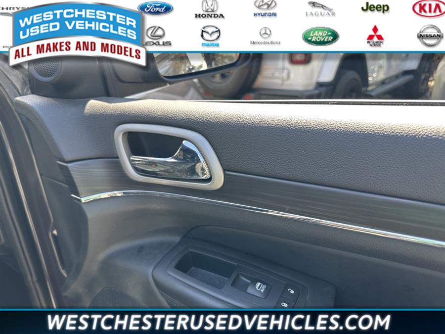 2020 Jeep Grand Cherokee Limited, available for sale in White Plains, New York | Westchester Used Vehicles. White Plains, New York 2020 Jeep Grand Cherokee Limited, available for sale in White Plains, New York | Westchester Used Vehicles. White Plains, New York