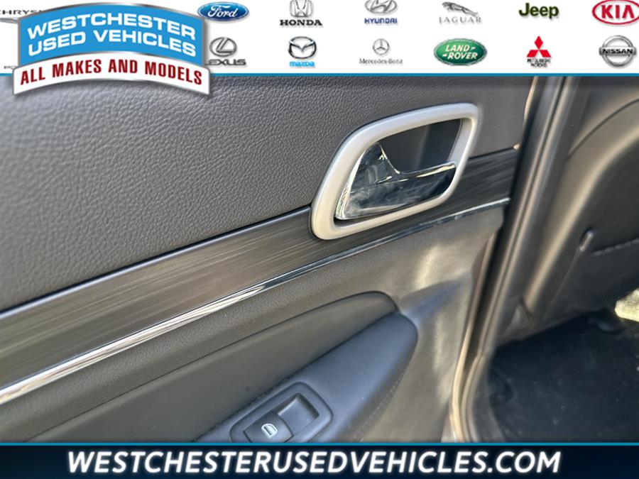 2020 Jeep Grand Cherokee Limited, available for sale in White Plains, New York | Westchester Used Vehicles. White Plains, New York 2020 Jeep Grand Cherokee Limited, available for sale in White Plains, New York | Westchester Used Vehicles. White Plains, New York