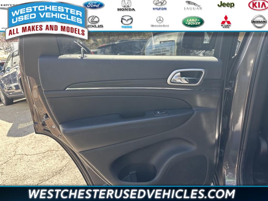 2020 Jeep Grand Cherokee Limited, available for sale in White Plains, New York | Westchester Used Vehicles. White Plains, New York 2020 Jeep Grand Cherokee Limited, available for sale in White Plains, New York | Westchester Used Vehicles. White Plains, New York