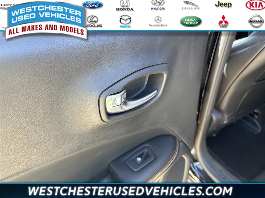 2020 Jeep Compass Latitude, available for sale in White Plains, New York | Westchester Used Vehicles. White Plains, New York 2020 Jeep Compass Latitude, available for sale in White Plains, New York | Westchester Used Vehicles. White Plains, New York