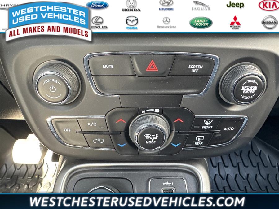 2019 Jeep Compass Latitude, available for sale in White Plains, New York | Westchester Used Vehicles. White Plains, New York 2019 Jeep Compass Latitude, available for sale in White Plains, New York | Westchester Used Vehicles. White Plains, New York