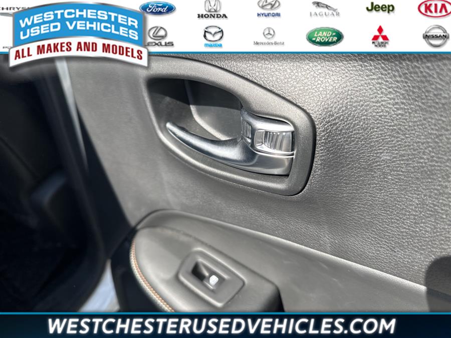 2019 Jeep Compass Latitude, available for sale in White Plains, New York | Westchester Used Vehicles. White Plains, New York 2019 Jeep Compass Latitude, available for sale in White Plains, New York | Westchester Used Vehicles. White Plains, New York