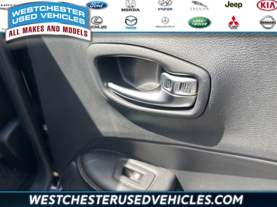 2019 Jeep Compass Latitude, available for sale in White Plains, New York | Westchester Used Vehicles. White Plains, New York 2019 Jeep Compass Latitude, available for sale in White Plains, New York | Westchester Used Vehicles. White Plains, New York