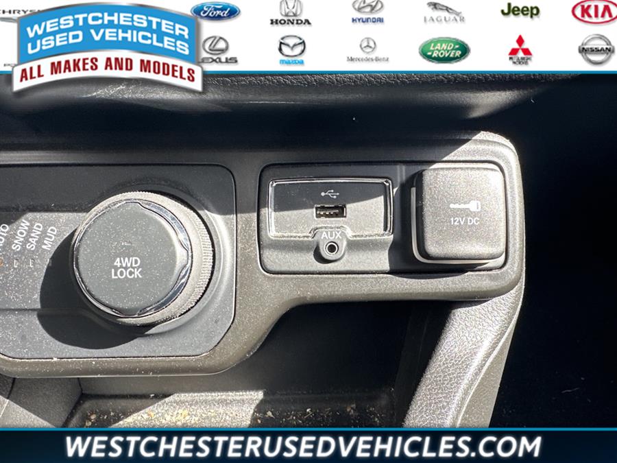 2021 Jeep Renegade Limited, available for sale in White Plains, New York | Westchester Used Vehicles. White Plains, New York 2021 Jeep Renegade Limited, available for sale in White Plains, New York | Westchester Used Vehicles. White Plains, New York