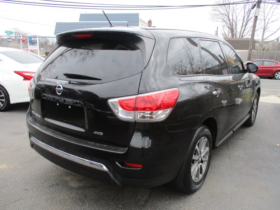 2014 Nissan Pathfinder 4WD 4dr S, available for sale in West Babylon, New York | New Gen Auto Group. West Babylon, New York 2014 Nissan Pathfinder 4WD 4dr S, available for sale in West Babylon, New York | New Gen Auto Group. West Babylon, New York