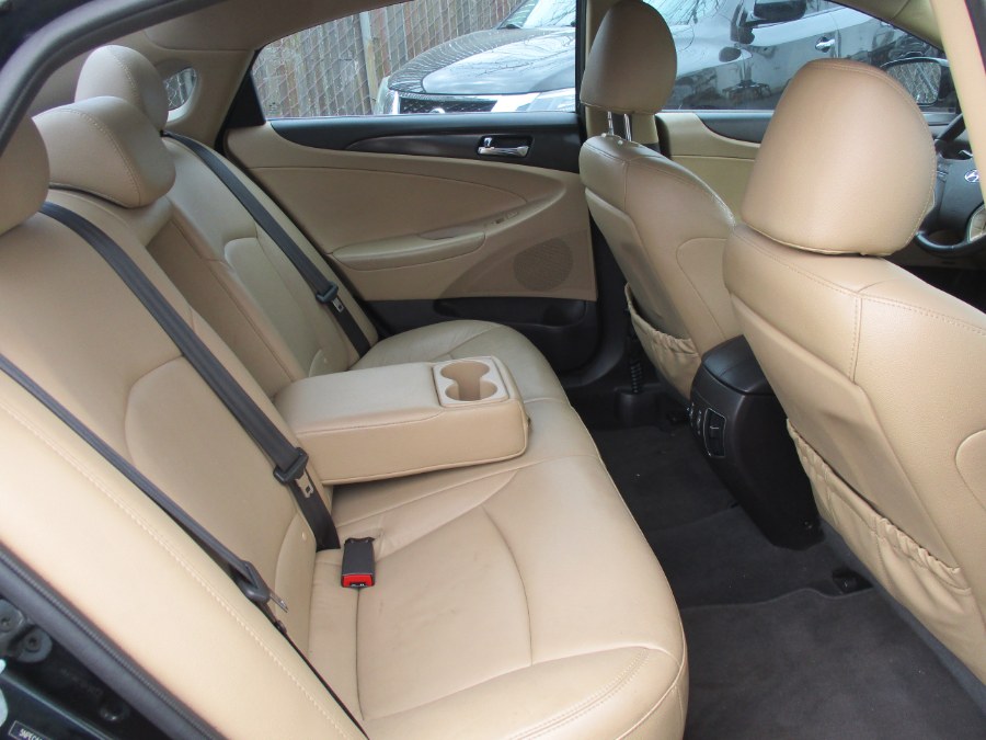 2013 Hyundai Sonata 4dr Sdn 2.4L Auto Limited, available for sale in West Babylon, New York | New Gen Auto Group. West Babylon, New York 2013 Hyundai Sonata 4dr Sdn 2.4L Auto Limited, available for sale in West Babylon, New York | New Gen Auto Group. West Babylon, New York
