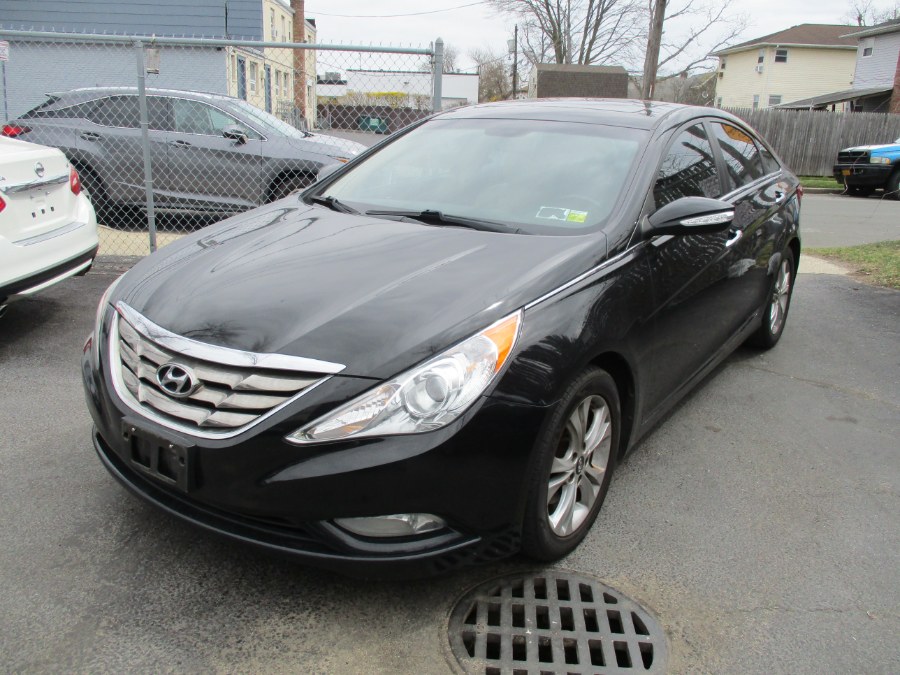 2013 Hyundai Sonata 4dr Sdn 2.4L Auto Limited, available for sale in West Babylon, New York | New Gen Auto Group. West Babylon, New York 2013 Hyundai Sonata 4dr Sdn 2.4L Auto Limited, available for sale in West Babylon, New York | New Gen Auto Group. West Babylon, New York