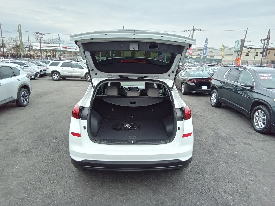 2020 Hyundai Tucson Value FWD, available for sale in Irvington, New Jersey | NJ Used Cars Center. Irvington, New Jersey 2020 Hyundai Tucson Value FWD, available for sale in Irvington, New Jersey | NJ Used Cars Center. Irvington, New Jersey