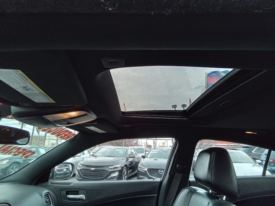 2020 Dodge Charger SXT RWD, available for sale in Irvington, New Jersey | NJ Used Cars Center. Irvington, New Jersey 2020 Dodge Charger SXT RWD, available for sale in Irvington, New Jersey | NJ Used Cars Center. Irvington, New Jersey