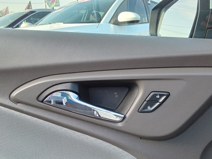 2022 Chevrolet Malibu 4dr Sdn LT, available for sale in Irvington, New Jersey | NJ Used Cars Center. Irvington, New Jersey 2022 Chevrolet Malibu 4dr Sdn LT, available for sale in Irvington, New Jersey | NJ Used Cars Center. Irvington, New Jersey