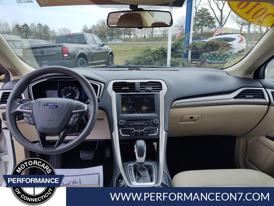 2016 Ford Fusion 4dr Sdn SE FWD, available for sale in Wilton, Connecticut | Performance Motor Cars Of Connecticut LLC. Wilton, Connecticut 2016 Ford Fusion 4dr Sdn SE FWD, available for sale in Wilton, Connecticut | Performance Motor Cars Of Connecticut LLC. Wilton, Connecticut