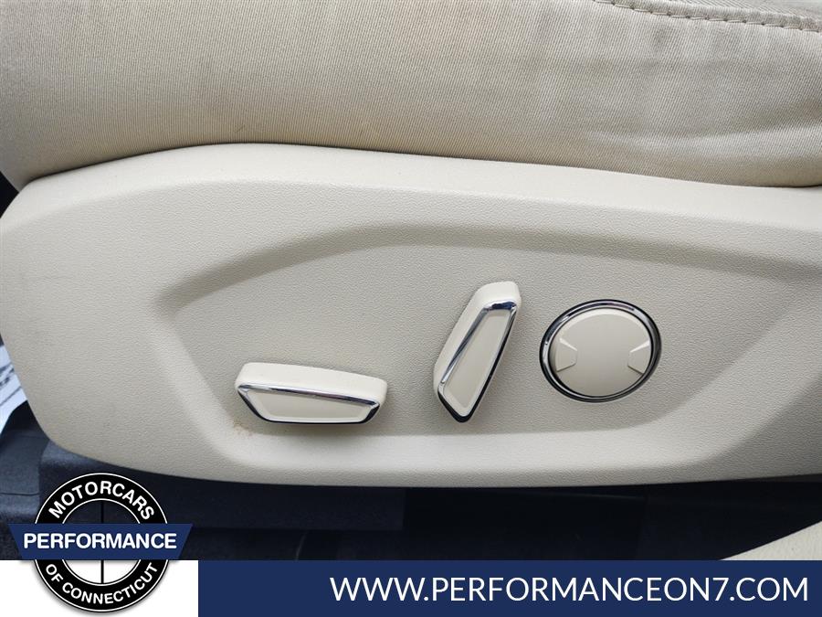 2016 Ford Fusion 4dr Sdn SE FWD, available for sale in Wilton, Connecticut | Performance Motor Cars Of Connecticut LLC. Wilton, Connecticut 2016 Ford Fusion 4dr Sdn SE FWD, available for sale in Wilton, Connecticut | Performance Motor Cars Of Connecticut LLC. Wilton, Connecticut