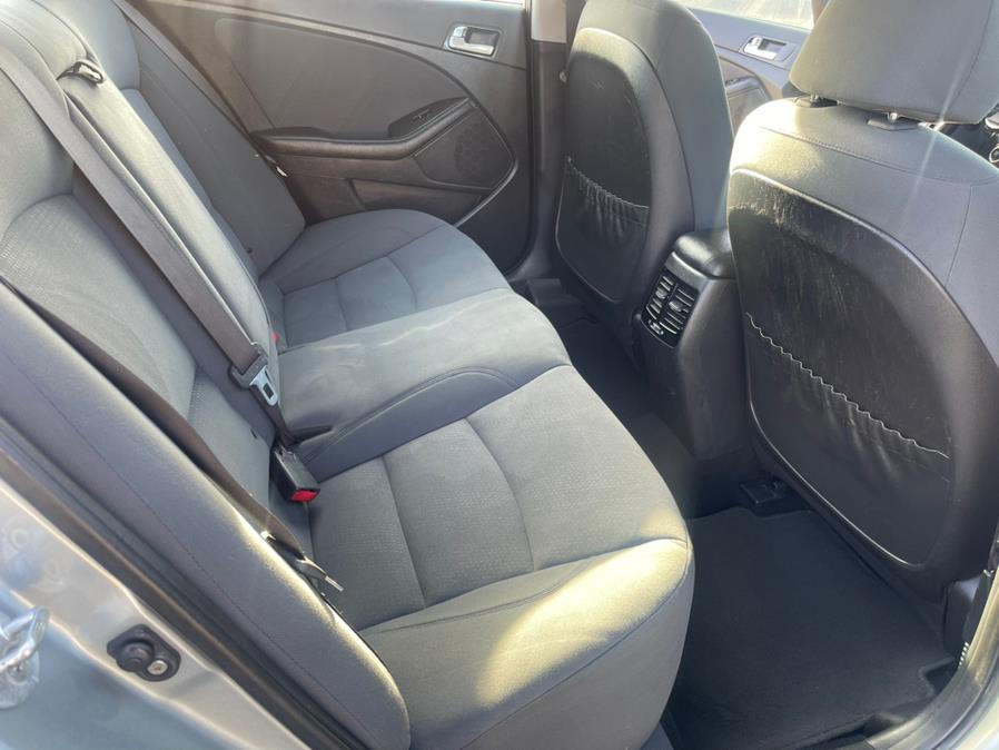 2015 Kia Optima Hybrid 4dr Sdn, available for sale in Orlando, Florida | 2 Car Pros. Orlando, Florida 2015 Kia Optima Hybrid 4dr Sdn, available for sale in Orlando, Florida | 2 Car Pros. Orlando, Florida