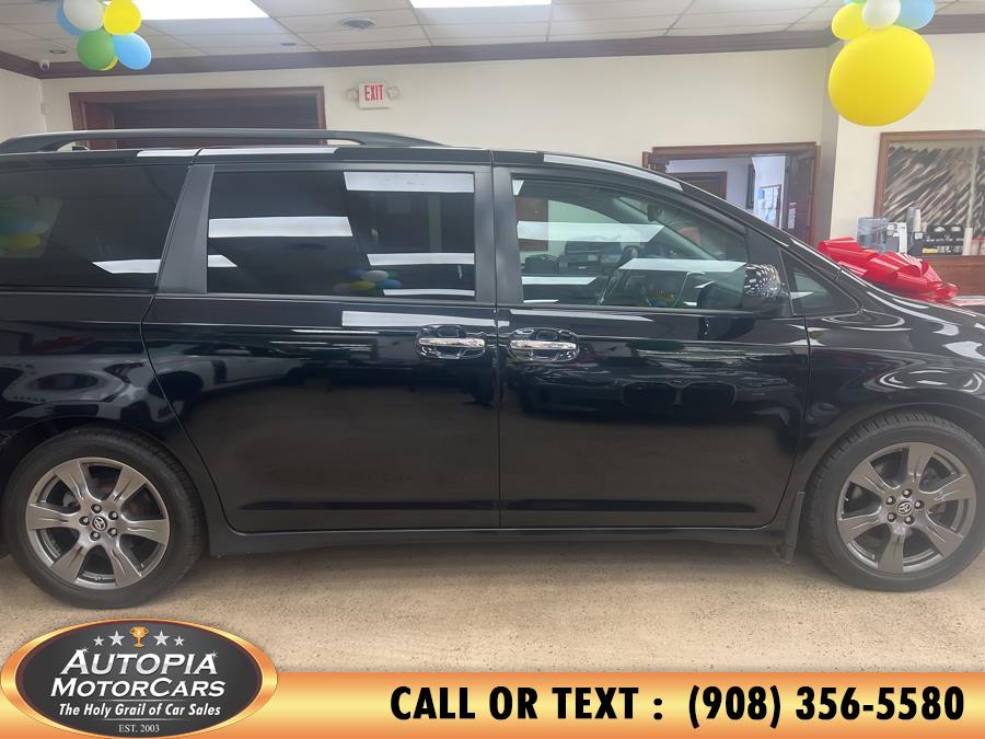2018 Toyota Sienna SE Premium FWD 8-Passenger (Natl), available for sale in Union, New Jersey | Autopia Motorcars Inc. Union, New Jersey