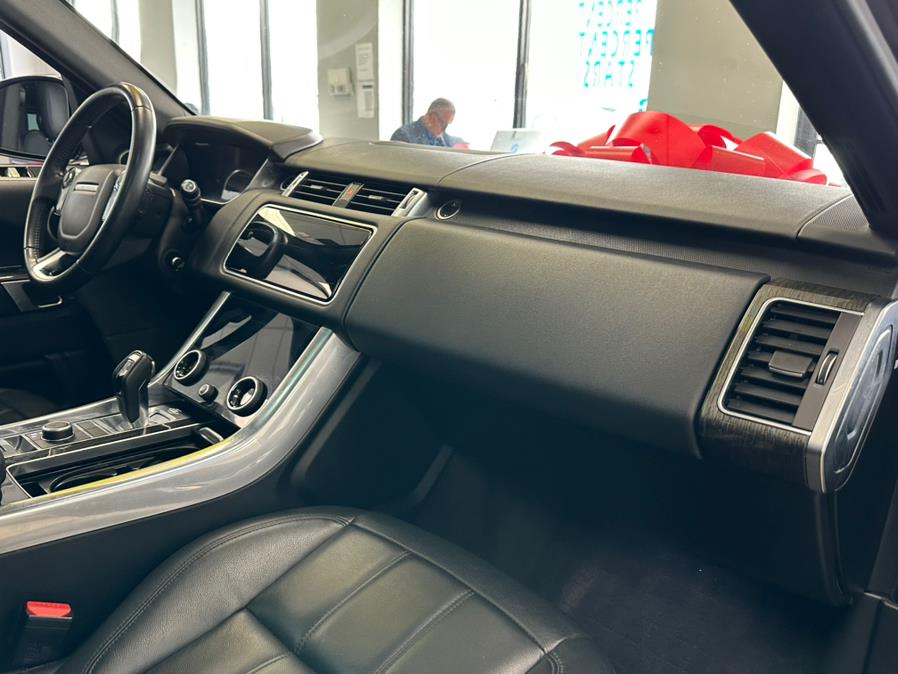 2018 Land Rover Range Rover Sport V6 Supercharged SE, available for sale in Inwood, New York | 5 Towns Drive. Inwood, New York 2018 Land Rover Range Rover Sport V6 Supercharged SE, available for sale in Inwood, New York | 5 Towns Drive. Inwood, New York