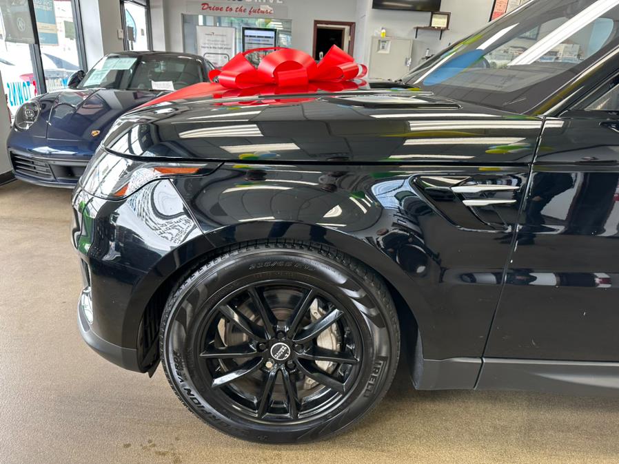 2018 Land Rover Range Rover Sport V6 Supercharged SE, available for sale in Inwood, New York | 5 Towns Drive. Inwood, New York 2018 Land Rover Range Rover Sport V6 Supercharged SE, available for sale in Inwood, New York | 5 Towns Drive. Inwood, New York