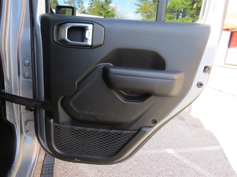 2019 Jeep Wrangler Unlimited Sport S 4x4 4dr SUV, available for sale in Auburn, Maine | Lake City Exports Inc. Auburn, Maine 2019 Jeep Wrangler Unlimited Sport S 4x4 4dr SUV, available for sale in Auburn, Maine | Lake City Exports Inc. Auburn, Maine