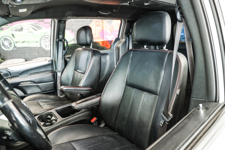 2019 Dodge Grand Caravan GT Wagon, available for sale in ELMONT, New York | 26 Motors Long Island. ELMONT, New York 2019 Dodge Grand Caravan GT Wagon, available for sale in ELMONT, New York | 26 Motors Long Island. ELMONT, New York