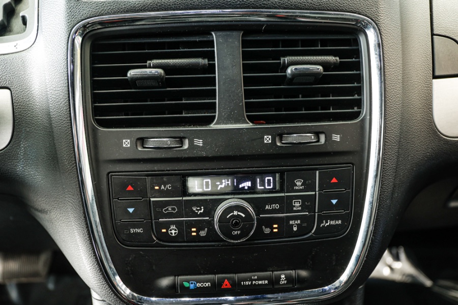 2019 Dodge Grand Caravan GT Wagon, available for sale in ELMONT, New York | 26 Motors Long Island. ELMONT, New York 2019 Dodge Grand Caravan GT Wagon, available for sale in ELMONT, New York | 26 Motors Long Island. ELMONT, New York