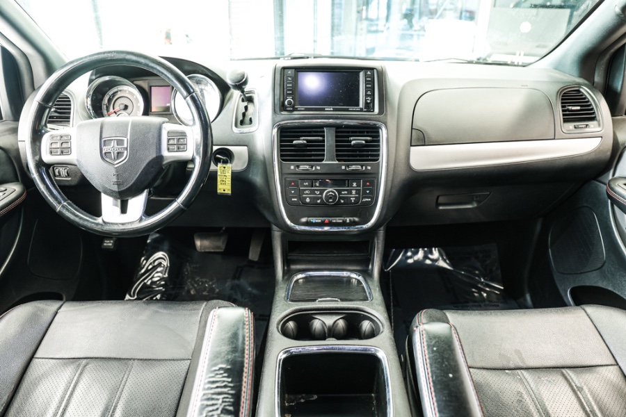 2019 Dodge Grand Caravan GT Wagon, available for sale in ELMONT, New York | 26 Motors Long Island. ELMONT, New York 2019 Dodge Grand Caravan GT Wagon, available for sale in ELMONT, New York | 26 Motors Long Island. ELMONT, New York