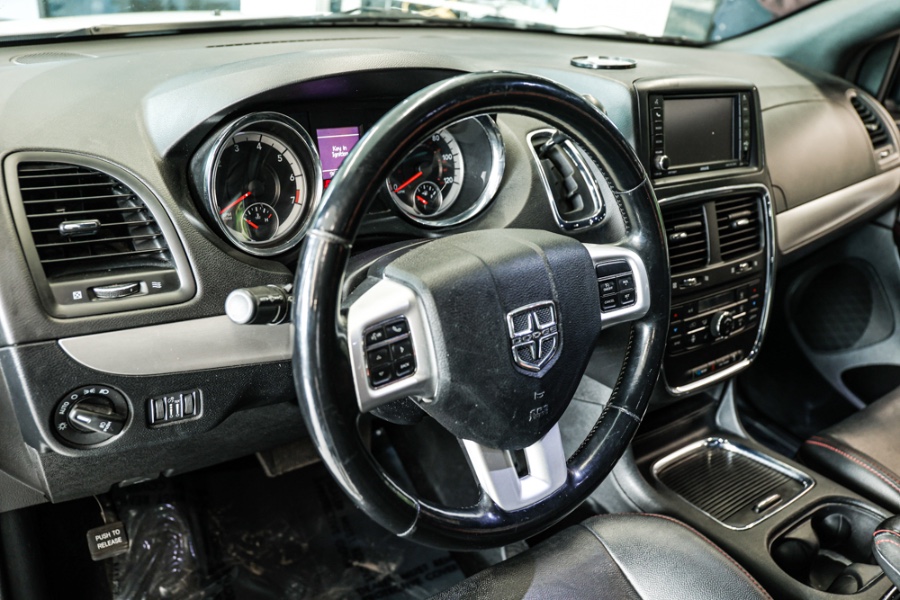 2019 Dodge Grand Caravan GT Wagon, available for sale in ELMONT, New York | 26 Motors Long Island. ELMONT, New York 2019 Dodge Grand Caravan GT Wagon, available for sale in ELMONT, New York | 26 Motors Long Island. ELMONT, New York