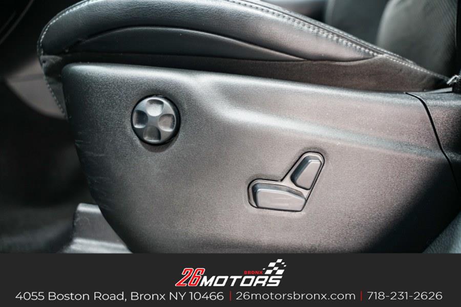 2020 Jeep Grand Cherokee SRT 4x4, available for sale in Bronx, New York | 26 Motors Auto Group. Bronx, New York 2020 Jeep Grand Cherokee SRT 4x4, available for sale in Bronx, New York | 26 Motors Auto Group. Bronx, New York