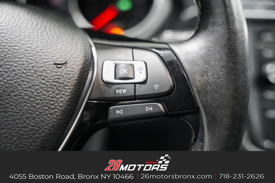 2020 Volkswagen Tiguan 2.0T SE R-Line Black 4MOTION, available for sale in Bronx, New York | 26 Motors Auto Group. Bronx, New York 2020 Volkswagen Tiguan 2.0T SE R-Line Black 4MOTION, available for sale in Bronx, New York | 26 Motors Auto Group. Bronx, New York