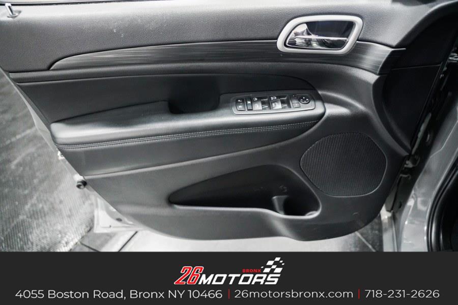 2020 Jeep Grand Cherokee Altitude 4x4, available for sale in Bronx, New York | 26 Motors Auto Group. Bronx, New York 2020 Jeep Grand Cherokee Altitude 4x4, available for sale in Bronx, New York | 26 Motors Auto Group. Bronx, New York