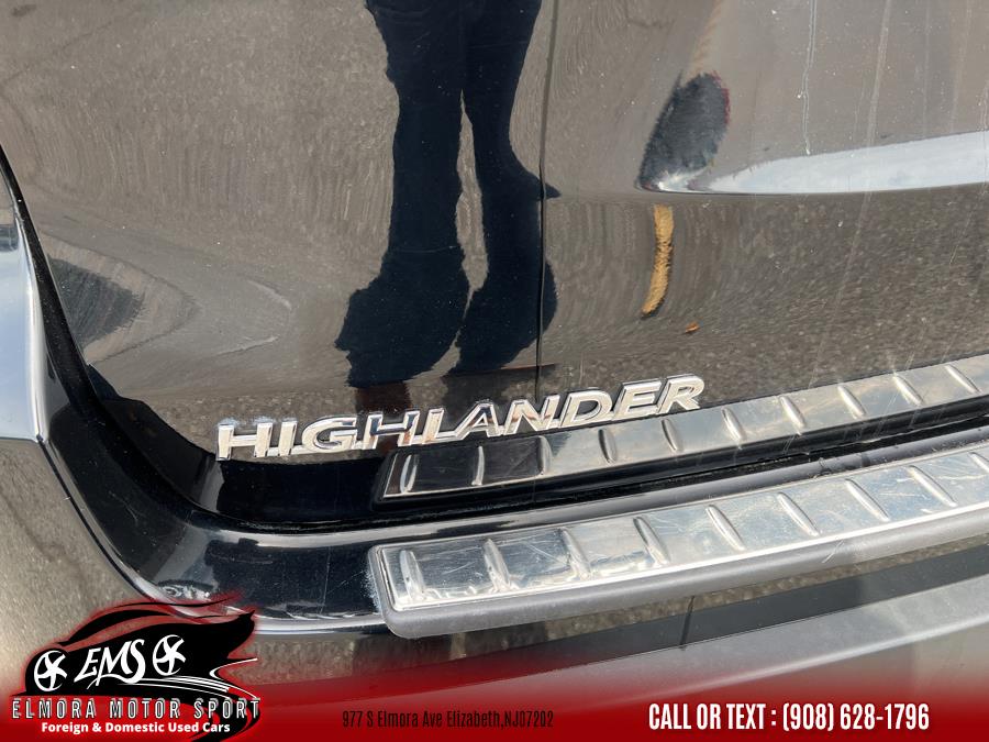 2017 Toyota Highlander LE V6 AWD (Natl), available for sale in Elizabeth, New Jersey | Elmora Motor Sports. Elizabeth, New Jersey 2017 Toyota Highlander LE V6 AWD (Natl), available for sale in Elizabeth, New Jersey | Elmora Motor Sports. Elizabeth, New Jersey