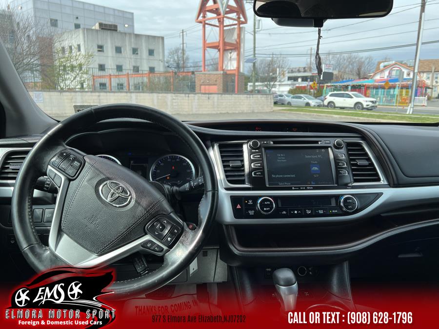 2017 Toyota Highlander LE V6 AWD (Natl), available for sale in Elizabeth, New Jersey | Elmora Motor Sports. Elizabeth, New Jersey 2017 Toyota Highlander LE V6 AWD (Natl), available for sale in Elizabeth, New Jersey | Elmora Motor Sports. Elizabeth, New Jersey