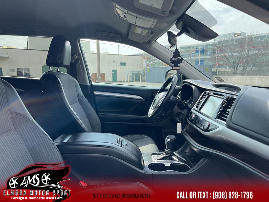2017 Toyota Highlander LE V6 AWD (Natl), available for sale in Elizabeth, New Jersey | Elmora Motor Sports. Elizabeth, New Jersey 2017 Toyota Highlander LE V6 AWD (Natl), available for sale in Elizabeth, New Jersey | Elmora Motor Sports. Elizabeth, New Jersey