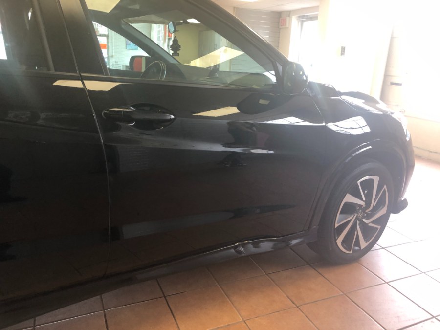 2019 Honda HR-V Sport AWD CVT, available for sale in Suffern, New York | Rockland Motor Sport. Suffern, New York 2019 Honda HR-V Sport AWD CVT, available for sale in Suffern, New York | Rockland Motor Sport. Suffern, New York