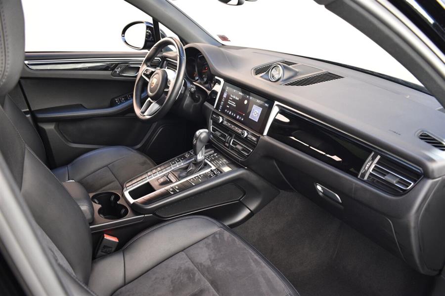 2021 Porsche Macan Base AWD 4dr SUV, available for sale in Great Neck, New York | Camy Cars. Great Neck, New York 2021 Porsche Macan Base AWD 4dr SUV, available for sale in Great Neck, New York | Camy Cars. Great Neck, New York