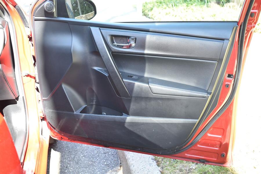 2019 Toyota Corolla SE 4dr Sedan CVT, available for sale in Great Neck, New York | Camy Cars. Great Neck, New York 2019 Toyota Corolla SE 4dr Sedan CVT, available for sale in Great Neck, New York | Camy Cars. Great Neck, New York
