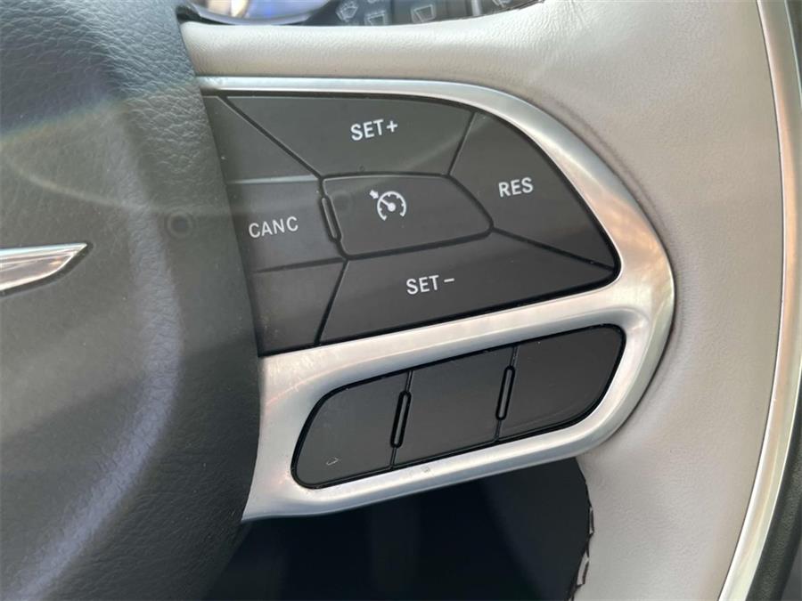 2020 Chrysler Pacifica Limited, available for sale in Wantagh, New York | Wantagh Certified. Wantagh, New York 2020 Chrysler Pacifica Limited, available for sale in Wantagh, New York | Wantagh Certified. Wantagh, New York