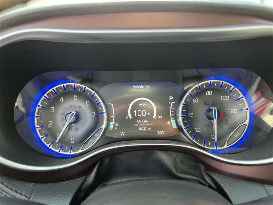 2020 Chrysler Pacifica Limited, available for sale in Wantagh, New York | Wantagh Certified. Wantagh, New York 2020 Chrysler Pacifica Limited, available for sale in Wantagh, New York | Wantagh Certified. Wantagh, New York