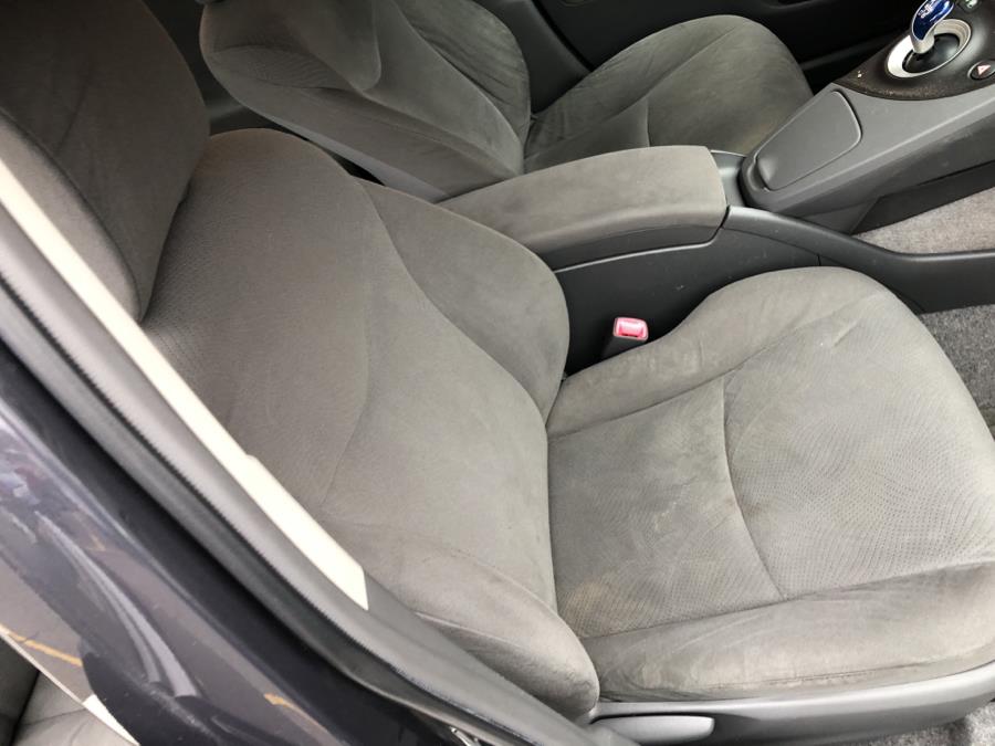 2010 Toyota Prius 5dr HB III, available for sale in Waterbury, Connecticut | National Auto Brokers, Inc.. Waterbury, Connecticut 2010 Toyota Prius 5dr HB III, available for sale in Waterbury, Connecticut | National Auto Brokers, Inc.. Waterbury, Connecticut