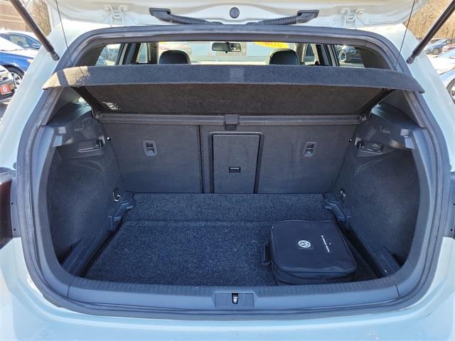 2016 Volkswagen Golf Gti S, available for sale in Stratford, Connecticut | Wiz Leasing Inc. Stratford, Connecticut 2016 Volkswagen Golf Gti S, available for sale in Stratford, Connecticut | Wiz Leasing Inc. Stratford, Connecticut