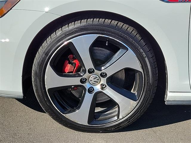 2016 Volkswagen Golf Gti S, available for sale in Stratford, Connecticut | Wiz Leasing Inc. Stratford, Connecticut 2016 Volkswagen Golf Gti S, available for sale in Stratford, Connecticut | Wiz Leasing Inc. Stratford, Connecticut