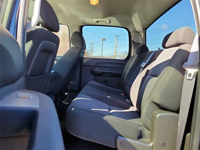 2011 Chevrolet Silverado 1500 LS, available for sale in Stratford, Connecticut | Wiz Leasing Inc. Stratford, Connecticut 2011 Chevrolet Silverado 1500 LS, available for sale in Stratford, Connecticut | Wiz Leasing Inc. Stratford, Connecticut