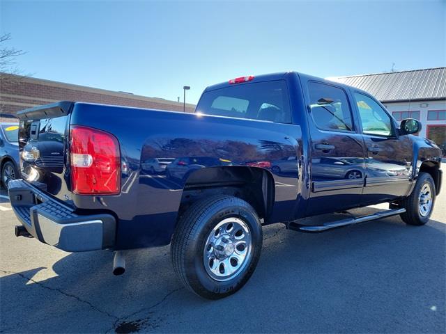 2011 Chevrolet Silverado 1500 LS, available for sale in Stratford, Connecticut | Wiz Leasing Inc. Stratford, Connecticut 2011 Chevrolet Silverado 1500 LS, available for sale in Stratford, Connecticut | Wiz Leasing Inc. Stratford, Connecticut