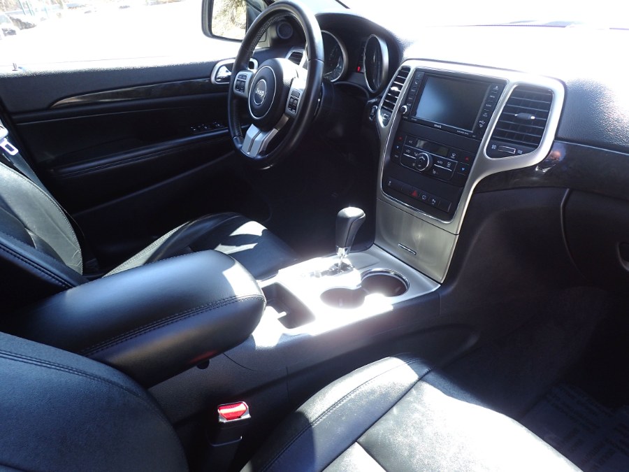 2013 Jeep Grand Cherokee 4WD 4dr Laredo, available for sale in Storrs, Connecticut | Eagleville Motors. Storrs, Connecticut 2013 Jeep Grand Cherokee 4WD 4dr Laredo, available for sale in Storrs, Connecticut | Eagleville Motors. Storrs, Connecticut