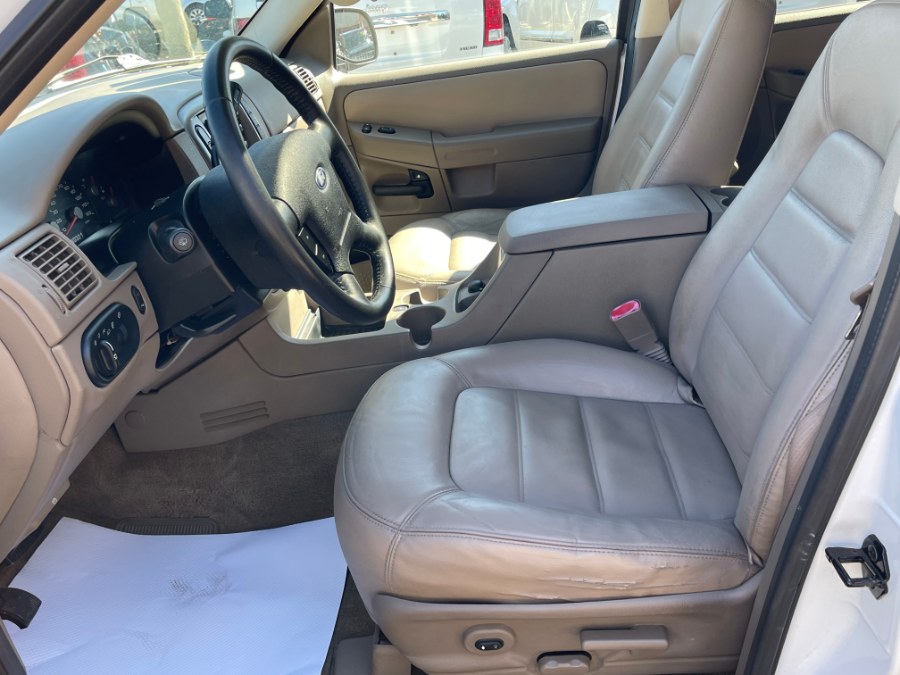 2005 Ford Explorer 4dr 114" WB 4.0L XLT 4WD, available for sale in Huntington Station, New York | My Auto Inc.. Huntington Station, New York 2005 Ford Explorer 4dr 114" WB 4.0L XLT 4WD, available for sale in Huntington Station, New York | My Auto Inc.. Huntington Station, New York
