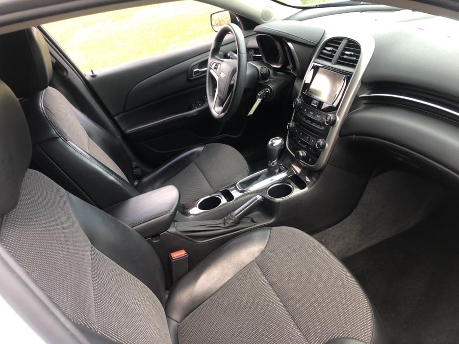 2014 Chevrolet Malibu 4dr Sdn LT w/1LT, available for sale in Beavercreek, Ohio | Wholesale Direct Motors. Beavercreek, Ohio 2014 Chevrolet Malibu 4dr Sdn LT w/1LT, available for sale in Beavercreek, Ohio | Wholesale Direct Motors. Beavercreek, Ohio