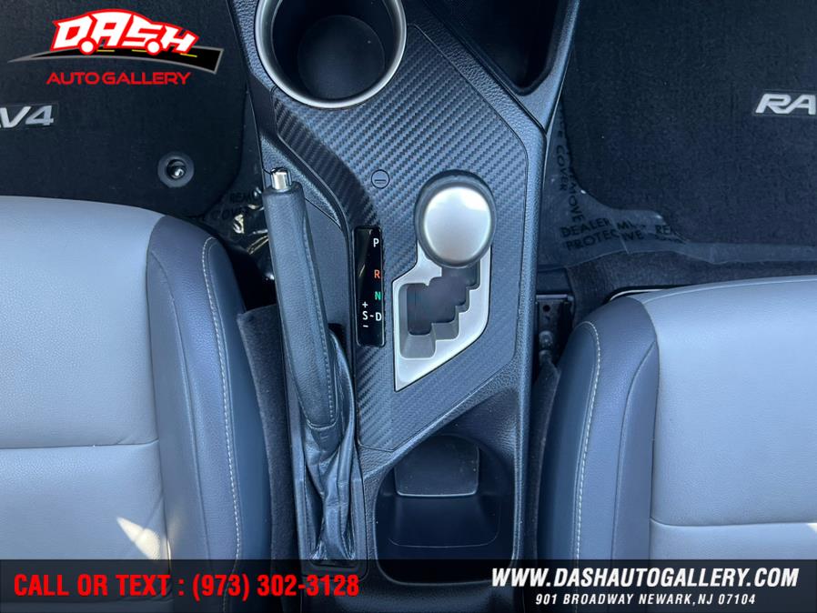 2015 Toyota RAV4 FWD 4dr Limited (Natl), available for sale in Newark, New Jersey | Dash Auto Gallery Inc.. Newark, New Jersey 2015 Toyota RAV4 FWD 4dr Limited (Natl), available for sale in Newark, New Jersey | Dash Auto Gallery Inc.. Newark, New Jersey