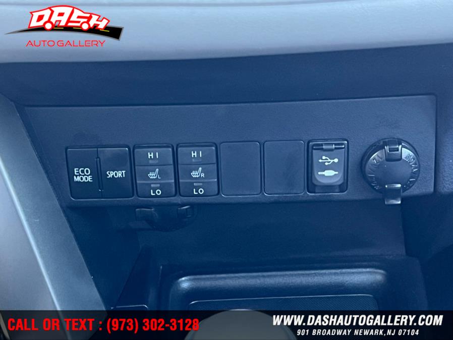 2015 Toyota RAV4 FWD 4dr Limited (Natl), available for sale in Newark, New Jersey | Dash Auto Gallery Inc.. Newark, New Jersey 2015 Toyota RAV4 FWD 4dr Limited (Natl), available for sale in Newark, New Jersey | Dash Auto Gallery Inc.. Newark, New Jersey