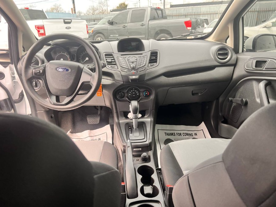 2015 Ford Fiesta 4dr Sdn S, available for sale in Santa Ana, California | Auto Max Of Santa Ana. Santa Ana, California 2015 Ford Fiesta 4dr Sdn S, available for sale in Santa Ana, California | Auto Max Of Santa Ana. Santa Ana, California