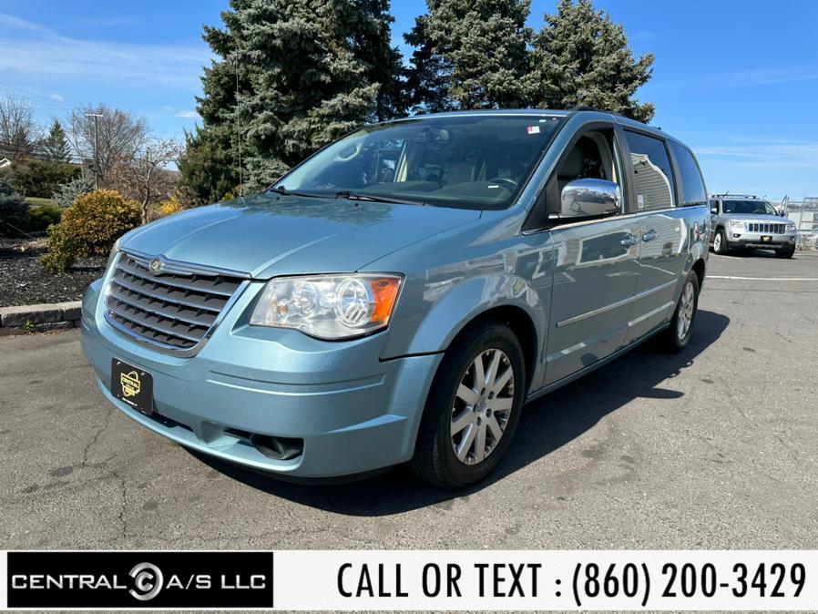 2010 Chrysler Town & Country 4dr Wgn Touring Plus, available for sale in East Windsor, Connecticut | Central A/S LLC. East Windsor, Connecticut 2010 Chrysler Town & Country 4dr Wgn Touring Plus, available for sale in East Windsor, Connecticut | Central A/S LLC. East Windsor, Connecticut